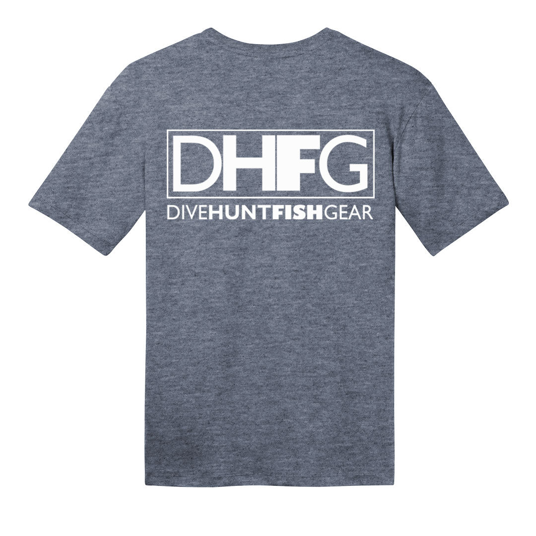 Dive Hunt Fish Framed Ultra Soft T-Shirt